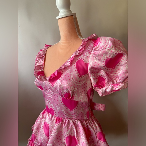 Dolls kill LOTS OF LOVE BABYDOLL DRESS
SUGAR THRILLZ - Picture 3 of 14